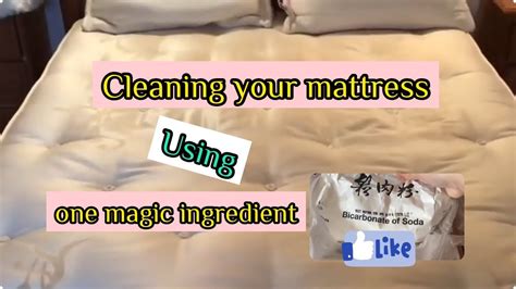 Combine 3 tablespoons of baking soda, 8 ounces of hydrogen peroxide, and a tiny amount of liquid dish soap in a bowl. How to clean your mattress with baking soda - YouTube