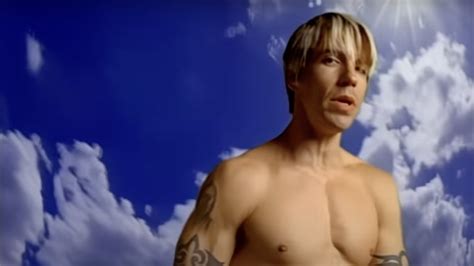 Red Hot Chili Peppers Californication Video Passes Billion Views