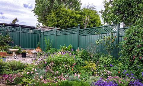 A garden fence is not like a regular one that surrounds the entire house. Low Maintenance Metal Garden Fencing | ColourFence
