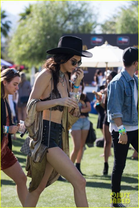 Kendall Kylie Jenner Party With Bootsy Bellows At Coachella Photo Photo Gallery