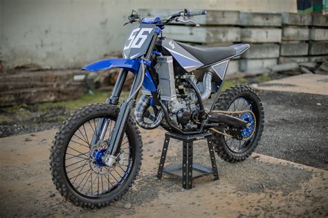 The Blue Duck Custom Yamaha Yz125 By Max Miille Bikebound
