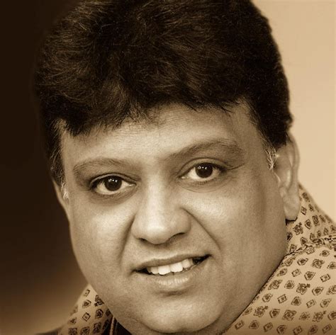 How sp balasubrahmanyam lent his unique musical style to multiple leading men, from arvind swamy in minsara kanavu, to rajinikanth in thambikku entha ooru, to, more recently. S. P. Balasubrahmanyam on Spotify