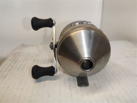 Vintage Zebco 33 Classic FeatherTouch Ball Bearing Spin Cast Reel