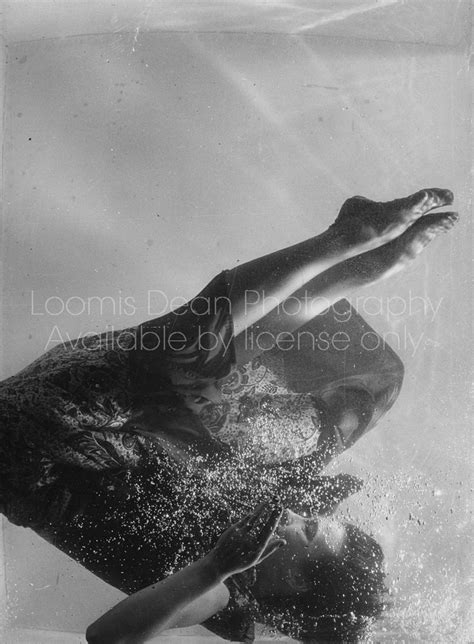 Loomis Dean Photography Vintage Editorial Stock Photos UNDERWATER