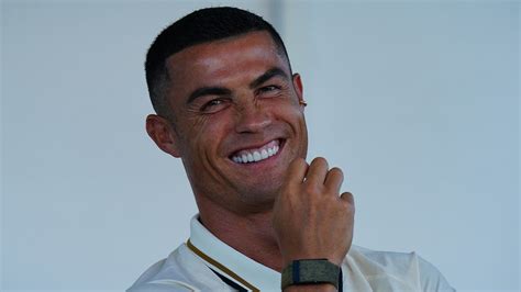 Cristiano Ronaldo Wears A Rare And Unique Platinum Rolex Watch Oicanadian