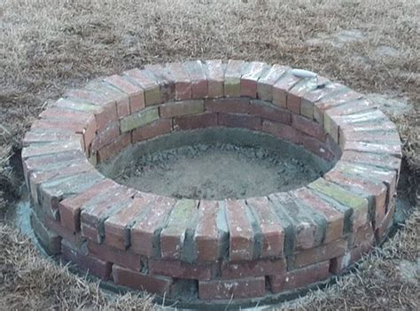 Build your own firepit instructions: Build a brick fire pit for your backyard