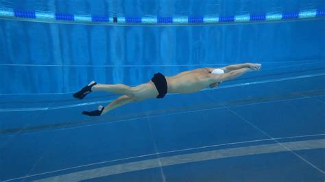 Underwater Freestyle Flutter Kick With Fins And Drag Suit Youtube