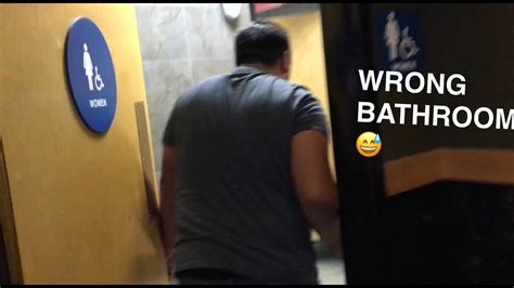 Guy Walks Into Girls Bathroom Youtube