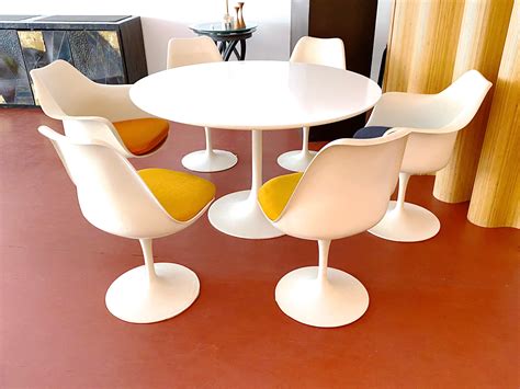 On Hold Vintage Eero Saarinen Knoll Tulip Chairs Set Of 6 1960s