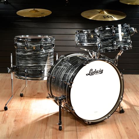 Ludwig 121420 Classic Maple Kit Vintage Black Oyster Chicago Music