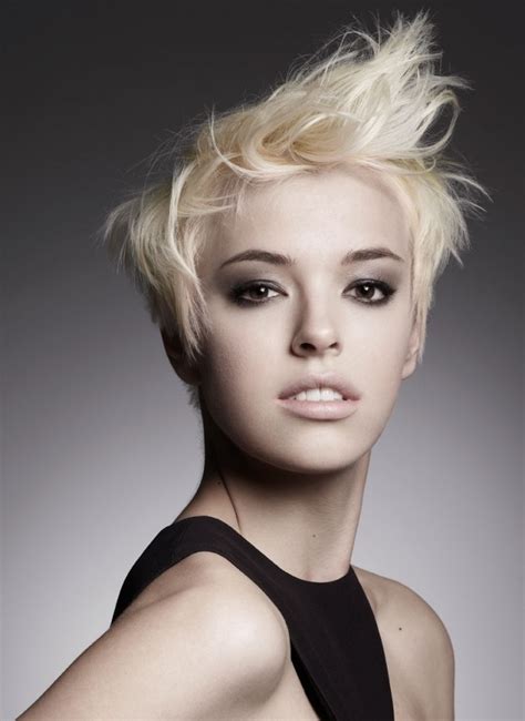 Sexy Short Hairstyle Ideas For Spring