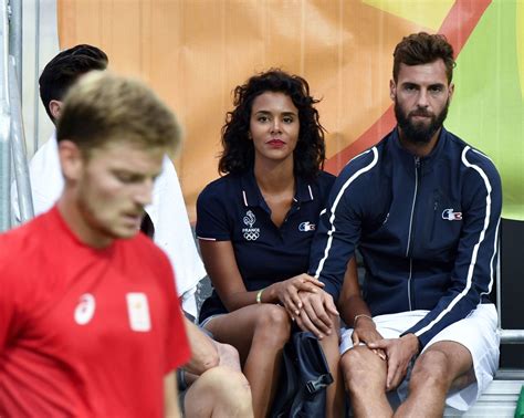 Le tennisman français benoît paire et la chanteuse shy'm officialisent et partagent leur bonheur sur instagram. Shy'm n'est pas n'importe qui pour Benoît Paire - Sport.fr