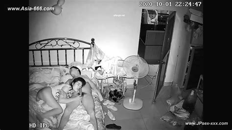 Hackers Use The Camera To Remote Monitoring Of A Lovers Home Life577