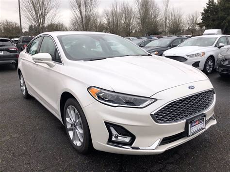New 2020 Ford Fusion Energi Titanium Fwd With Navigation
