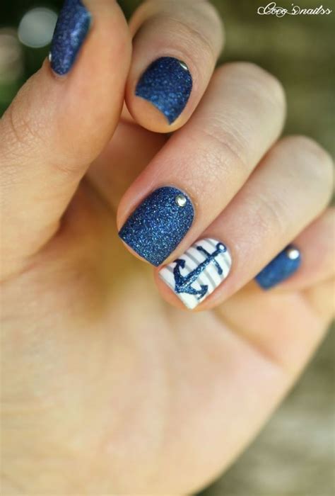 16 Nautical Anchor Nail Art Designs For Summer