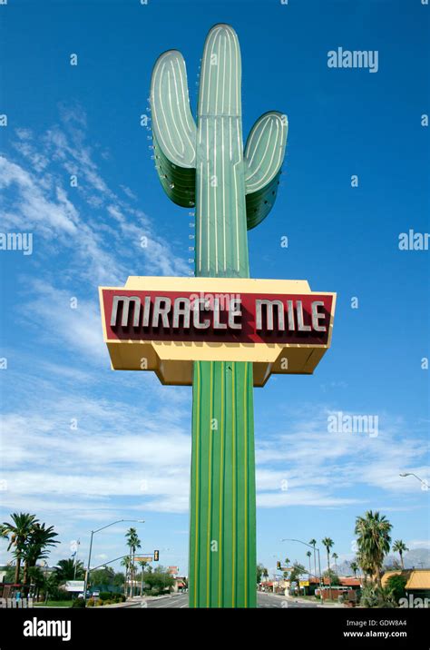 Tucson Neon High Resolution Stock Photography And Images Alamy