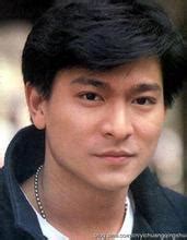 (c) 2001 sony music entertainment (hong kong) ltd. 四大天王刘德华和黎明，年轻时候和现在，哪个年龄段对比谁帅_新闻_蛋蛋赞