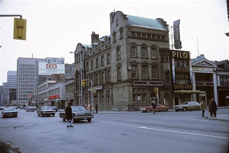 This Is What Yonge And Bloor Looked Like From 1924 To 2015