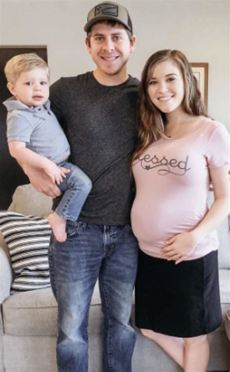 Joy Anna Duggar Is Pregnant 9 Months After Suffering Miscarriage E