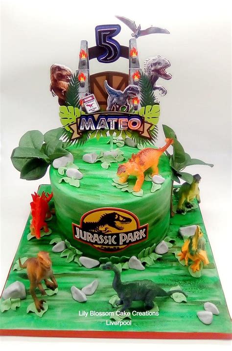 Jurassic Park Dinosaur Cake Decorated Cake By Lily Cakesdecor