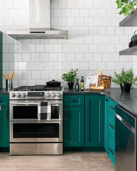 30 Emerald Green Kitchen Cabinets Decoomo