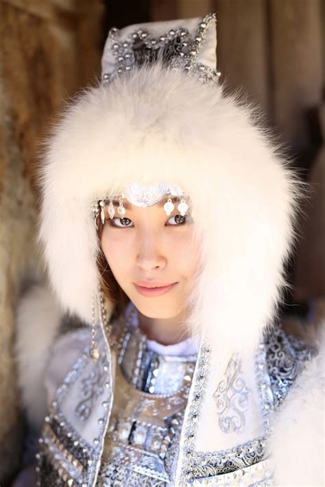 Questo Fotografo Ha Immortalato Le Popolazioni Indigene Siberiane In