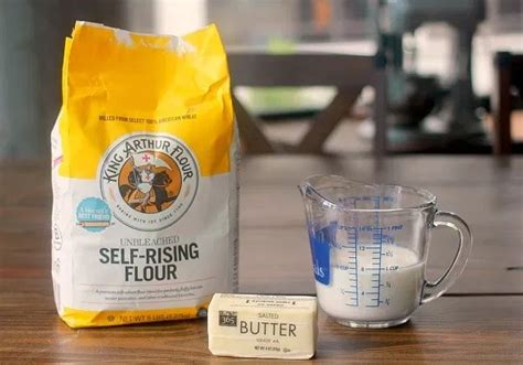 Reviewed by millions of home cooks. Easy 3 Ingredient Self-Rising Flour Biscuits | Baker Bettie | Recipe in 2020 | Self rising flour ...