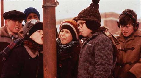 69 видео907 071 просмотробновлено 6 дней назад. 10 Classic Christmas Movies - New Bedford Guide