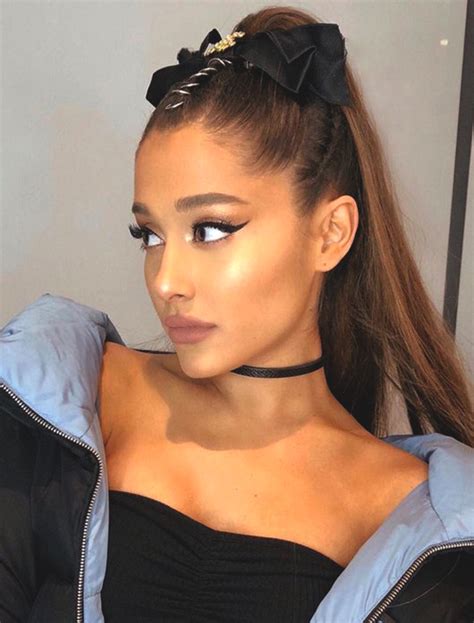 Ariana Grandes Whole The Best Hairstyle Looks Ecemella
