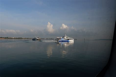 Journey time = 1.5 hours. Jadwal Kapal Ferry Dolphin Rute Batam Center-Puteri ...