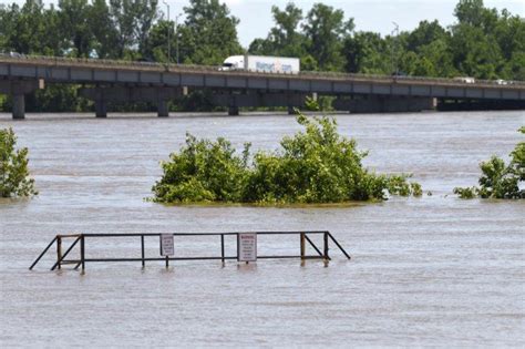 Record Flood Breaches Arkansas River Levee
