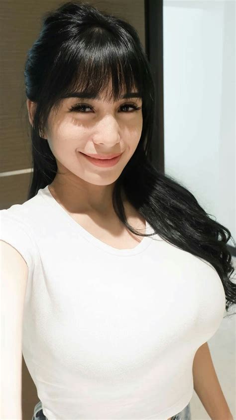 dj julius asian beauty boobs selfie lifestyle girl japanese