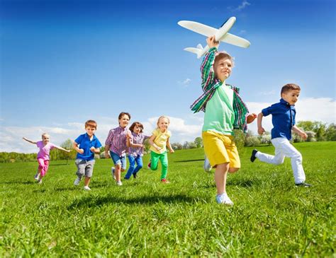 Physical activity is an essential component to children's overall health and wellness. Physical Activity - Large Motor #ece | Summer camps for ...