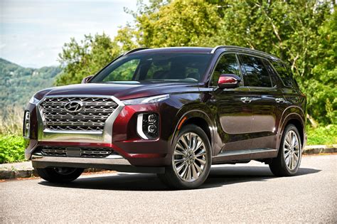 The palisade's v6 engine has more of a penchant for the mid to high range, as acceleration down low can feel rather lackluster. Review: 2020 Hyundai Palisade - WHEELS.ca
