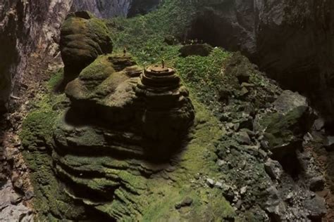Video Inside The Worlds Largest Cave Hang Son Doong Vietnam Cn Traveller