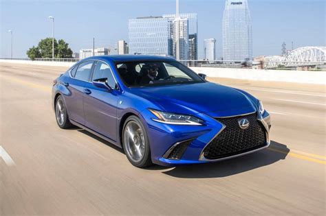2019 Lexus Es 350 Pictures 135 Photos Edmunds