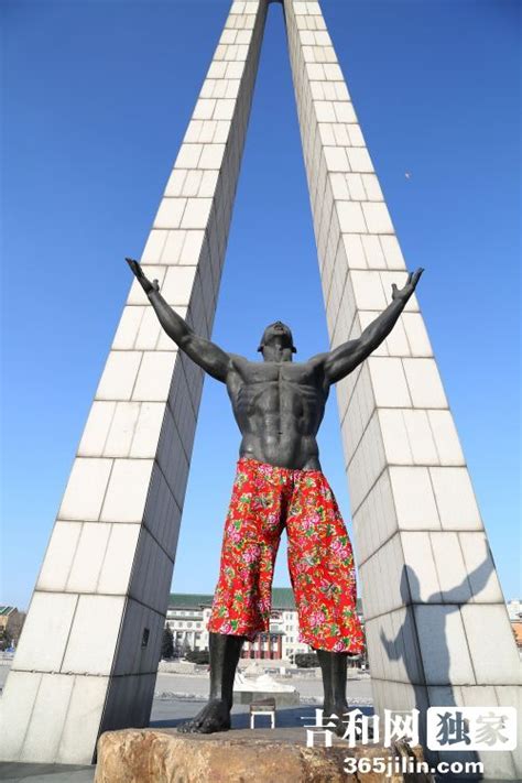 Giant Naked Statue In China Regains Modesty With A Pair My Xxx Hot Girl