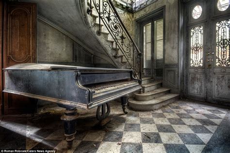 I want them to remind of the history. Photographer Roman Robroek captures images of pianos in ...