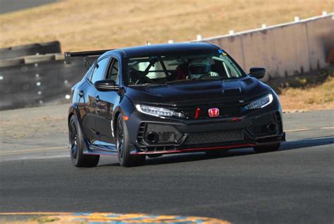 Honda announces Civic Type R TC customer racing car - PerformanceDrive