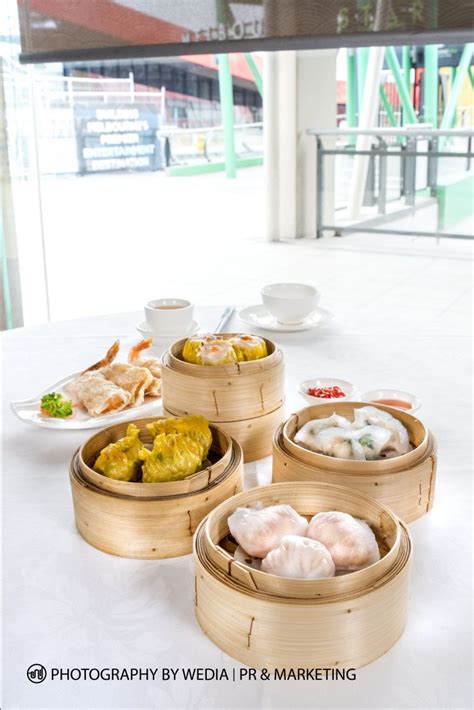Authentic Cantonese Yum Cha At Gold Leaf Gold Leaf Chinese Restaurant