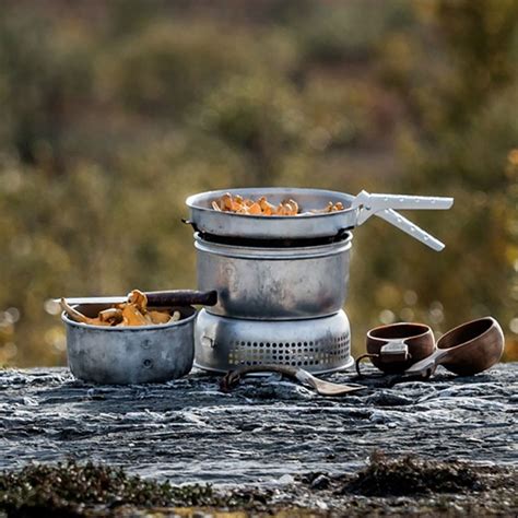 On my upcoming motorcycle camping trips this season, and one item that i've enjoyed playing with is the trangia spirit stove, or in my case, a chinese clone. How to use The Trangia Outdoor Stove