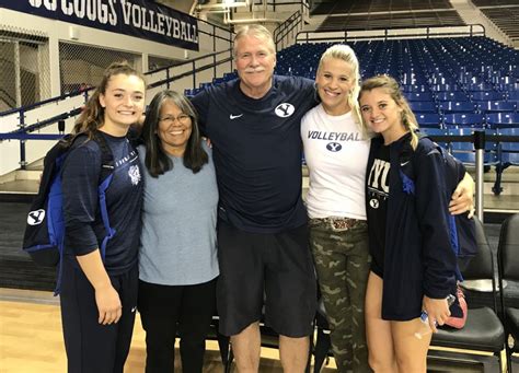 Byu Volleyball Superfans Dedicate Hours To Team Uplift Cougars The