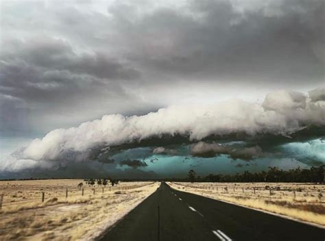 A Storm Front Approaching A Desert Plain In The Australian Outback Pics