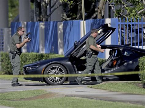 Jun 19, 2018 · the final picture of rapper xxxtentacion has emerged, with the image taken just minutes before he was gunned down in miami, florida, on monday. Rapper XXXTentacion shot dead in Florida (Details) | The ...