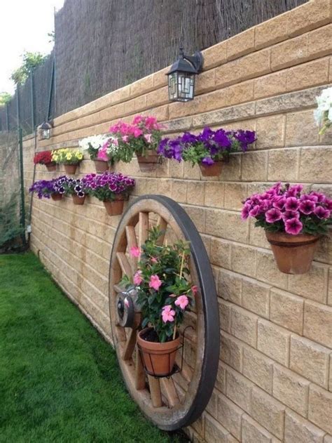 40 Cheap Garden Ideas To Beautify The Wall Outside Everyone Can Do It