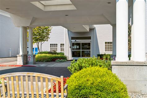 Photos Of Mission Healthcare At Bellevue In Bellevue Wa