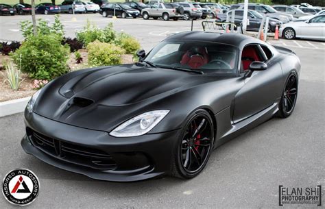 This dodge viper makes over 2,600 horsepower and is beyond insane. Inspired Autosport 2014 Dodge SRT Viper GTS