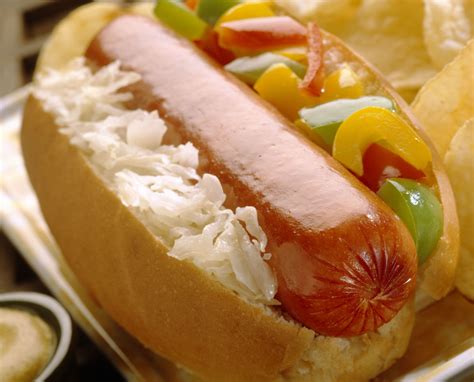 8 Great Hot Dogs To Try In Chicago