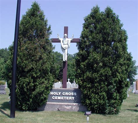 Holy Cross Cemetery In Bay Settlement Wisconsin Find A Grave Cemetery