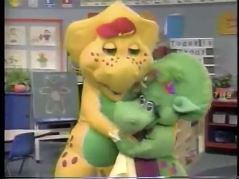 Bj Hugs His Sister Baby Bop Barney The Dinosaurs Barney And Friends